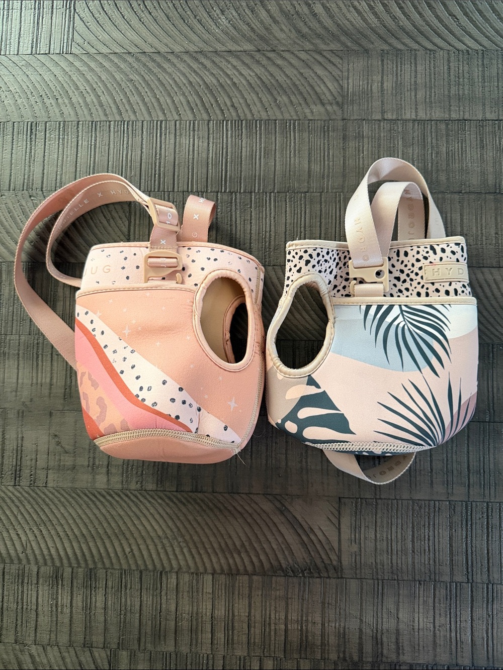HydroJug Pink Patterned Neoprene Mini Bag Set